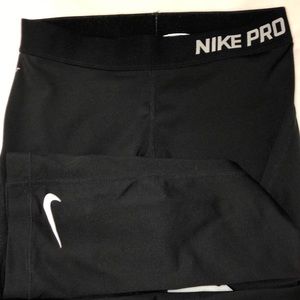 Nike Pro Crop Leggings